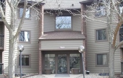 Pre-foreclosure in  W 101ST ST  Minneapolis, MN 55438