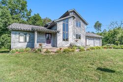 Pre-foreclosure in  BATTLE CREEK HWY Bellevue, MI 49021