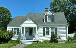 Pre-foreclosure in  HILLS ST Randolph, MA 02368