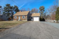 Pre-foreclosure in  RANDOLPH ST Abington, MA 02351