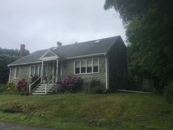 Pre-foreclosure in  PICKERING ST Essex, MA 01929