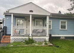 Pre-foreclosure in  WALTERS LN District Heights, MD 20747