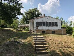 Pre-foreclosure in  ROOSEVELT AVE Kansas City, KS 66104