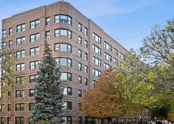 Pre-foreclosure in  N MARINE DR  Chicago, IL 60640