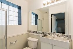 Pre-foreclosure in  N ORLEANS ST Chicago, IL 60654