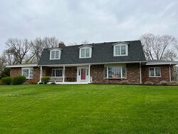Pre-foreclosure in  SUMTER DR Dundee, IL 60118