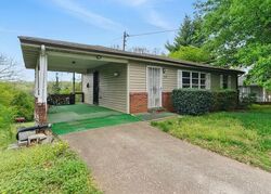 Pre-foreclosure in  OLD FLOYD RD SW Mableton, GA 30126