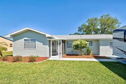 Pre-foreclosure in  HIGDON RD North Port, FL 34287