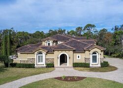 Pre-foreclosure in  N RIVER DR Saint Augustine, FL 32095
