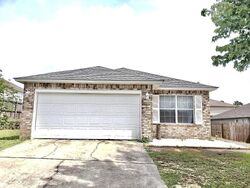 Pre-foreclosure in  NIVANA DR Crestview, FL 32536