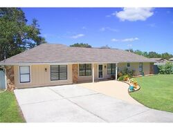 Pre-foreclosure in  WALKER CIR E Lakeland, FL 33805