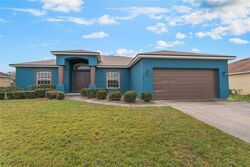 Pre-foreclosure in  STONEWOOD CIR Lakeland, FL 33810