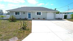Pre-foreclosure in  SAINT JUDE AVE Englewood, FL 34223