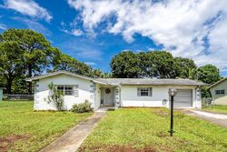Pre-foreclosure in  ALAMEDA AVE Fort Pierce, FL 34982