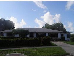 Pre-foreclosure in  KINGSLEY DR Fort Pierce, FL 34946