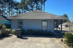 Pre-foreclosure in  INDIAN WOMAN RD Santa Rosa Beach, FL 32459