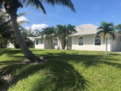  Se Circle St, Hobe Sound FL