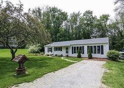 Pre-foreclosure in  MIST HILL DR Brookfield, CT 06804