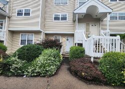 Pre-foreclosure in  STATE ST D Hamden, CT 06517