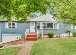 Pre-foreclosure in  ROCKVIEW DR Cheshire, CT 06410