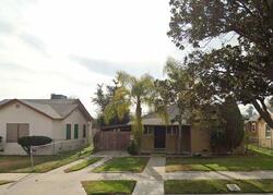 Pre-foreclosure in  E LOWE AVE Fresno, CA 93702