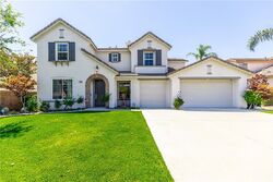 Pre-foreclosure in  W SUMMERSET DR Rialto, CA 92377