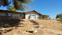 Pre-foreclosure in  BUCKTHORN AVE Hesperia, CA 92345