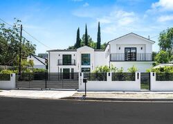 Pre-foreclosure in  DICKENS ST Encino, CA 91436