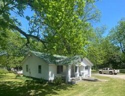 Pre-foreclosure in  COUNTY ROAD 28 Clanton, AL 35046
