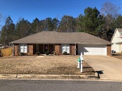  3rd Ave E, Northport AL