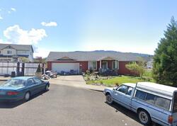 Pre-foreclosure in  E TIMBER WAY Yacolt, WA 98675