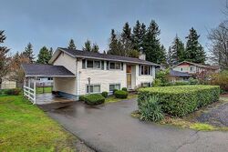 Pre-foreclosure in  N 200TH ST Seattle, WA 98133