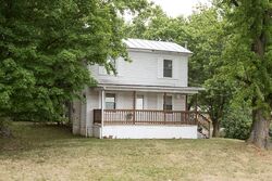 Pre-foreclosure in  N TIMBER WAY Broadway, VA 22815
