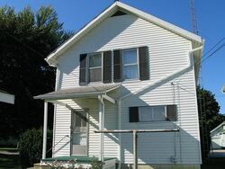 Pre-foreclosure in  ROOSEVELT ST Fremont, OH 43420