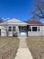 Pre-foreclosure in  PIERCE AVE Rockford, IL 61103