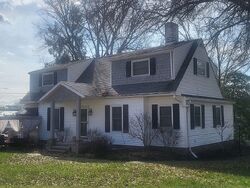 Pre-foreclosure in  LAUREL ST Morgantown, WV 26505