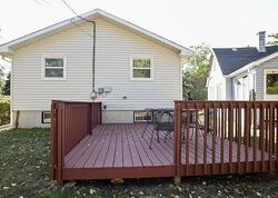 Pre-foreclosure in  ARBOR DR Round Lake, IL 60073