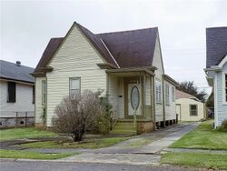 Pre-foreclosure in  PIEDMONT DR New Orleans, LA 70122