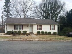  James St, Lexington NC