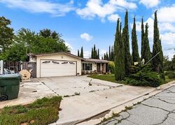 Pre-foreclosure in  ROBIN CT Yucaipa, CA 92399