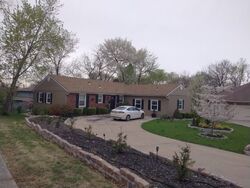 Pre-foreclosure in  KENWOOD AVE Kansas City, MO 64131
