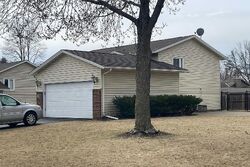 Pre-foreclosure in  CAMBRIDGE DR Saint Paul, MN 55122