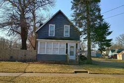  E 3rd St, Albert Lea MN