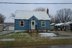 Pre-foreclosure Listing in 1ST ST N WATERVILLE, MN 56096