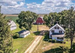 Pre-foreclosure in  40TH ST Elmore, MN 56027