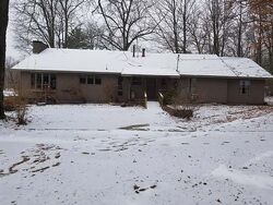Pre-foreclosure Listing in N EBERHART AVE HARRISON, MI 48625