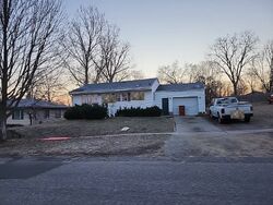 James St, Belding MI