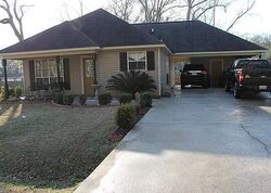 Pre-foreclosure in  N GAUTREAU AVE Gonzales, LA 70737
