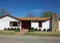 Pre-foreclosure in  N C ST Arkansas City, KS 67005