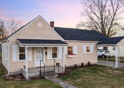 N Meridian St, Scottsburg IN